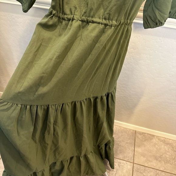NWT Boho Green Maxi Dress - Picture 9 of 10